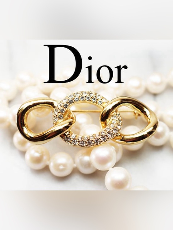Dior Jewelry - Vintage Christian Dior Swarovski Crystal Brooch